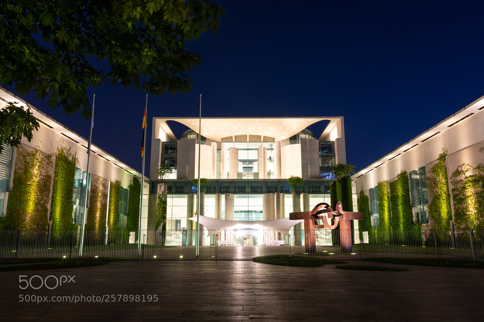 Nikon D7200 sample photo. Bundeskanzleramt photography