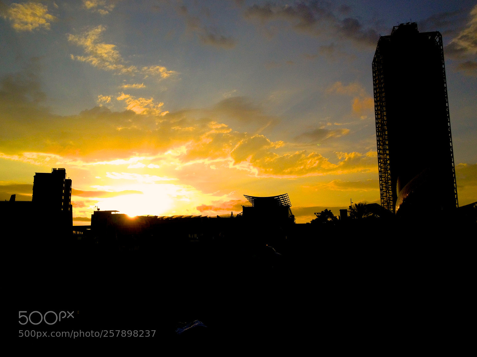 Apple iPhone 4S sample photo. Sunset behind barcelona's skyline photography