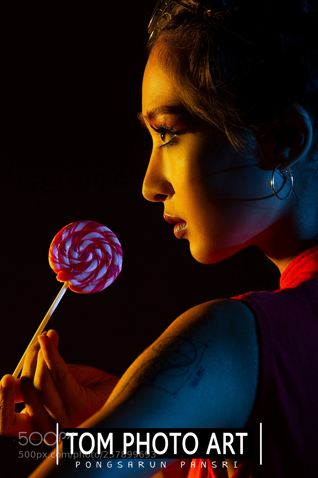 Canon EOS 6D sample photo. Light,dark and color. photography
