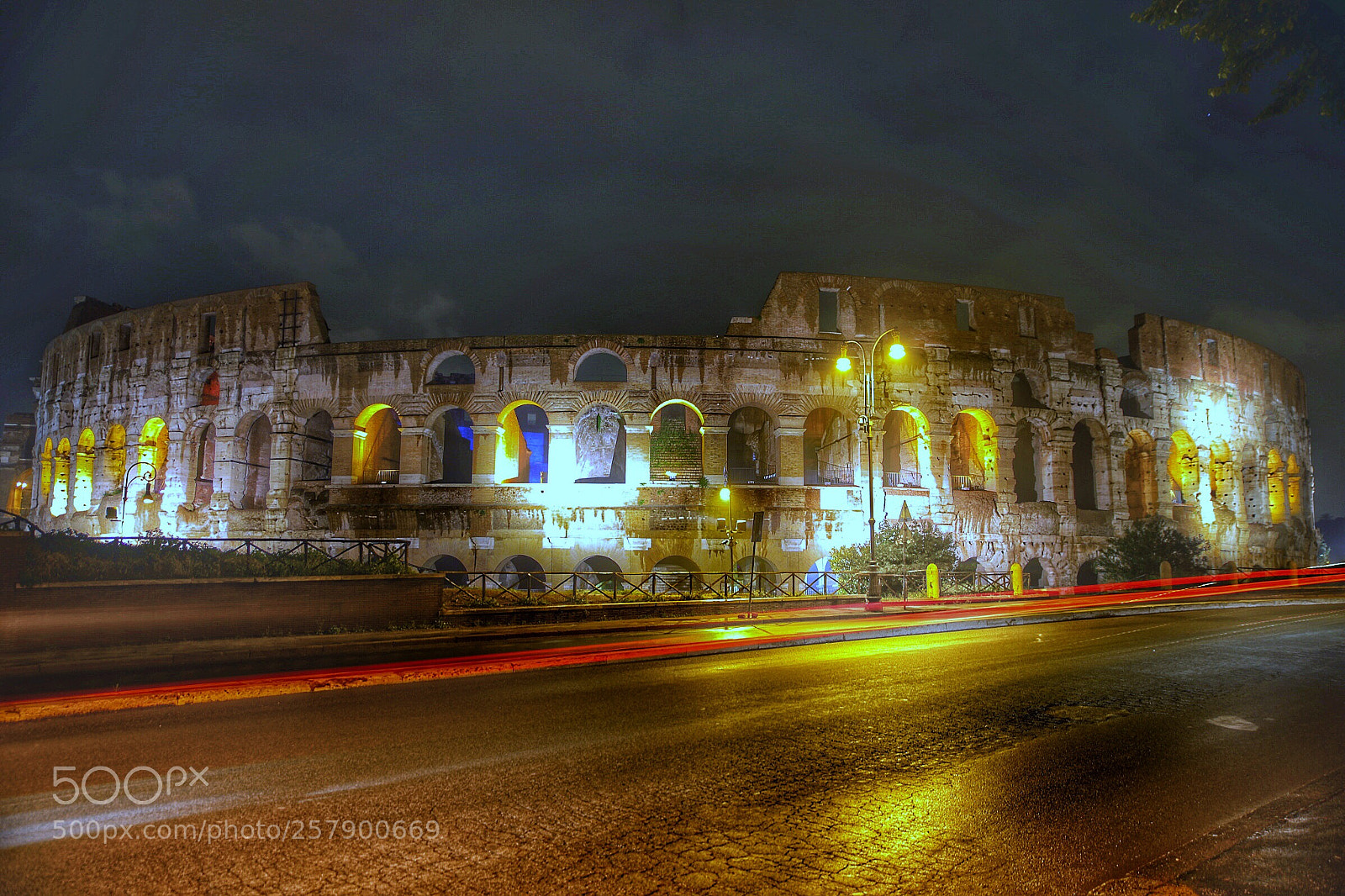 Canon EOS 6D Mark II sample photo. Colosseum  photography