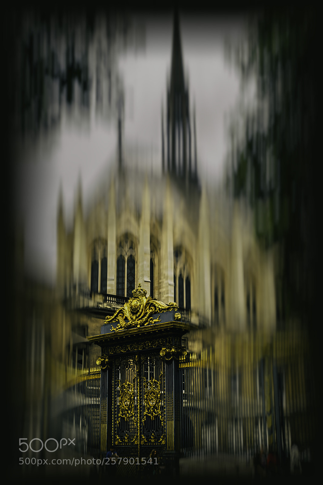 Sony SLT-A77 sample photo. Paris, la sainte chapelle photography