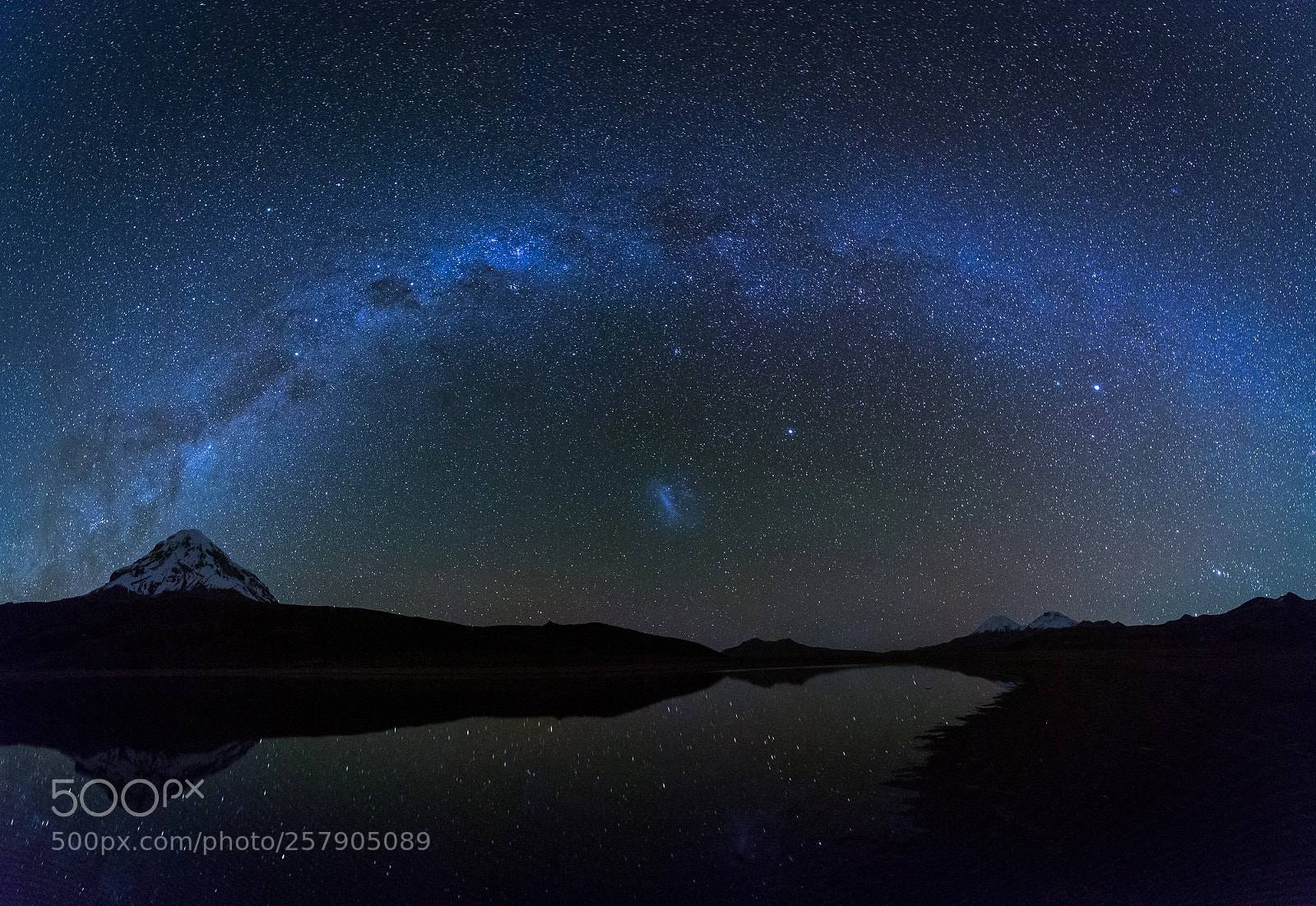 Canon EOS 5D Mark IV sample photo. Bolivia, sajama - milky photography