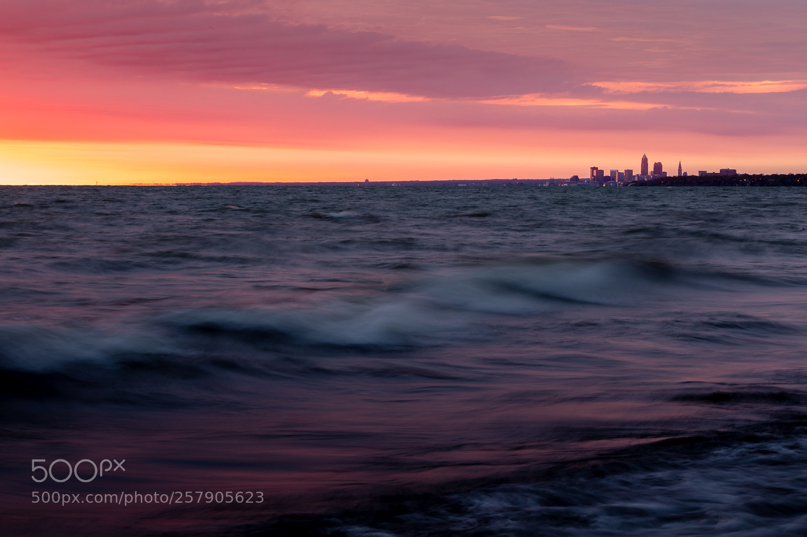 Canon EOS 5D Mark IV sample photo. Distant sunrise photography