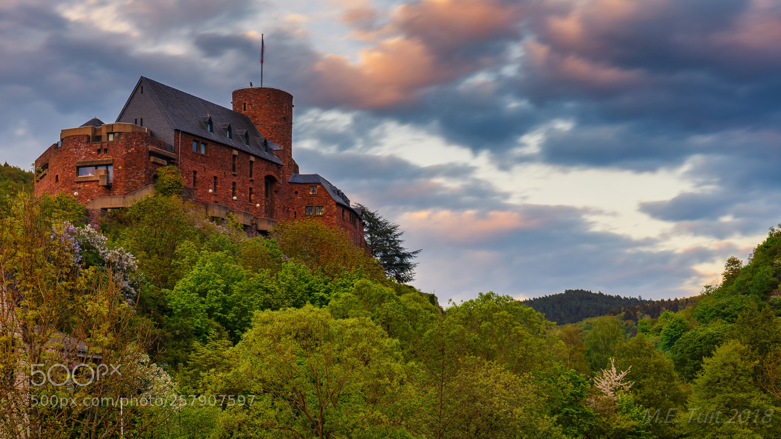 Canon EOS 6D sample photo. The burg @ the hill photography