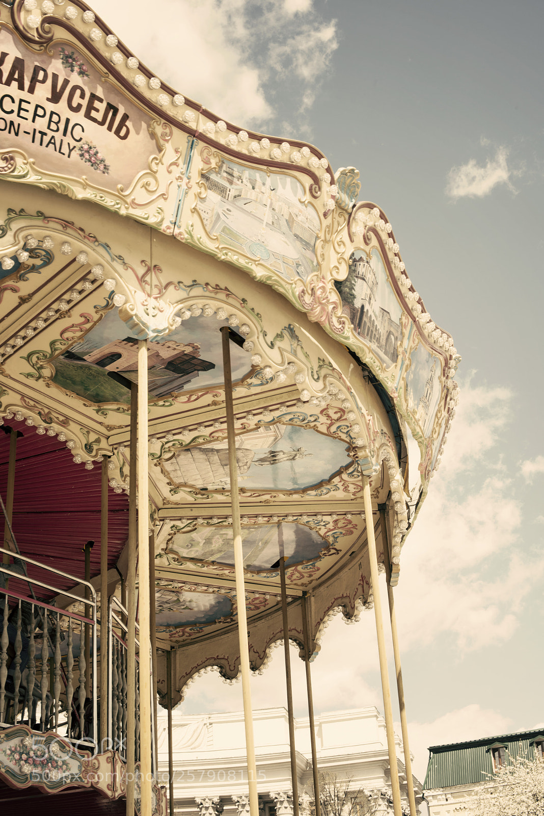Nikon D810 sample photo. Merry-go-round photography