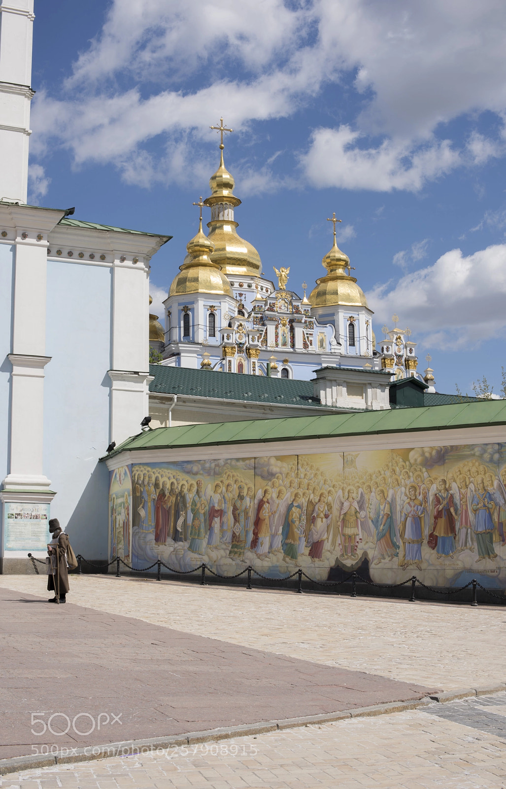 Nikon D810 sample photo. Saint michael's golden-domed monastery photography