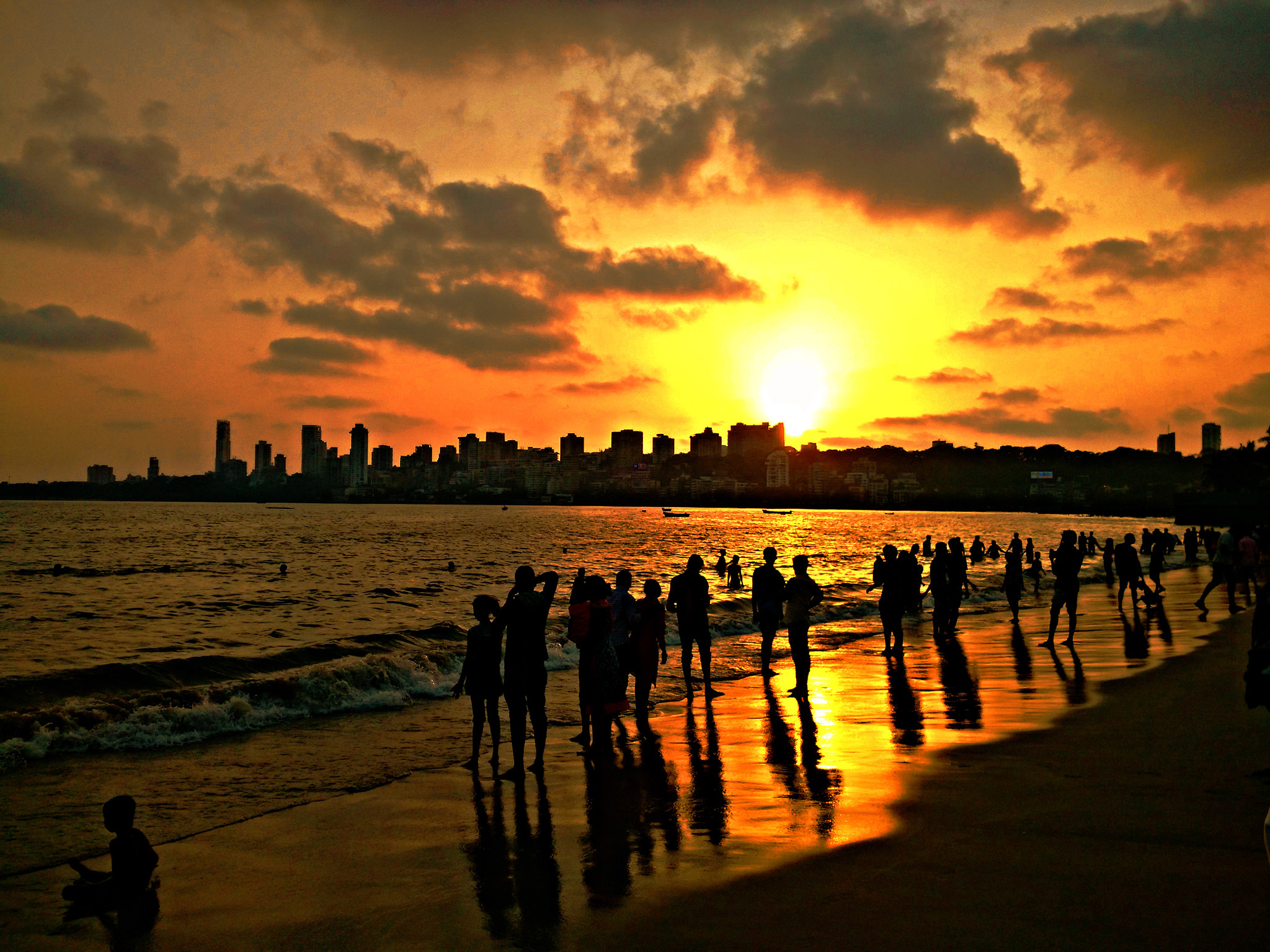 Xiaomi MI4 sample photo. Mumbai girgaon choupaty photography
