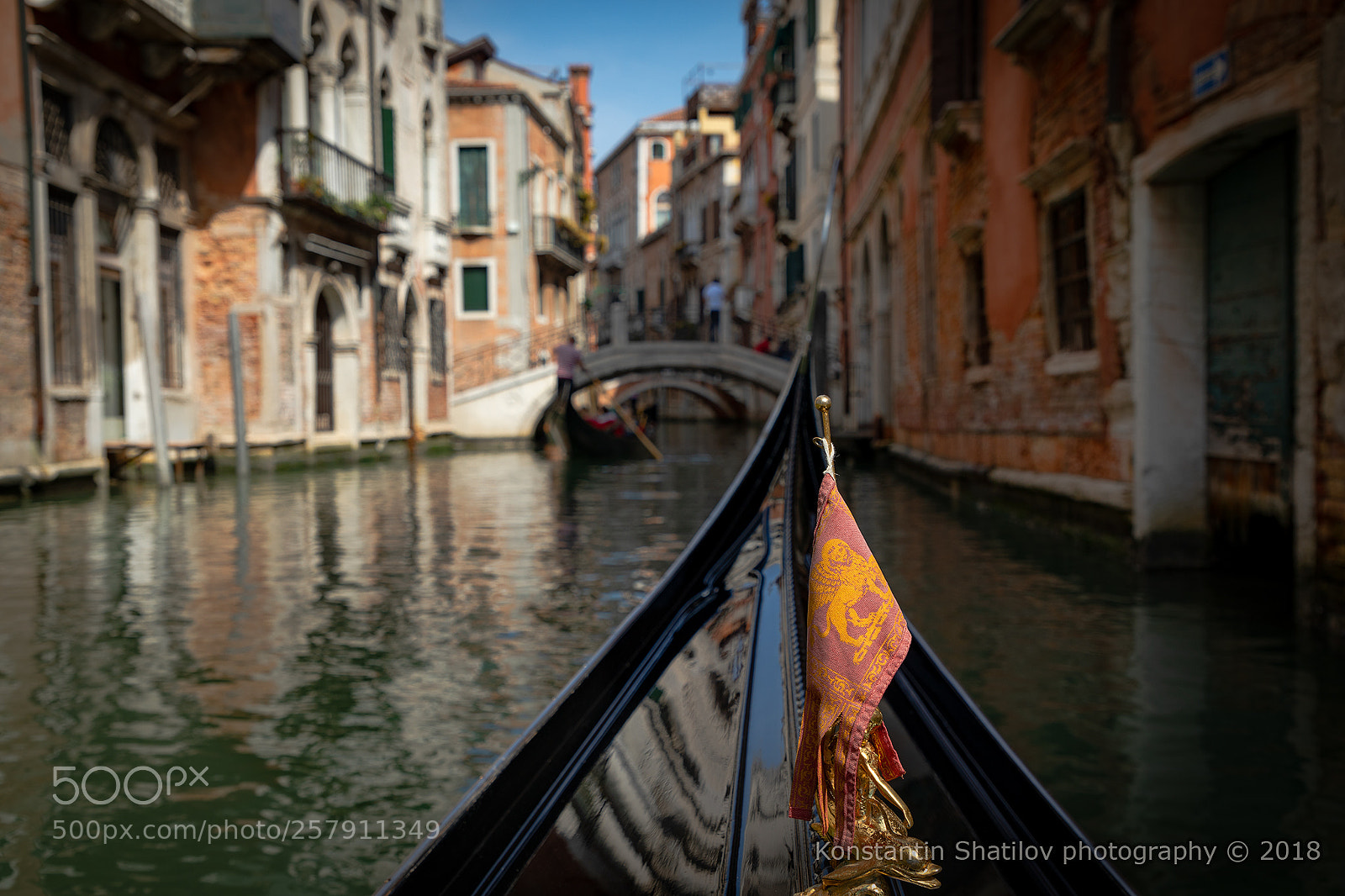 Canon EOS 5D Mark IV sample photo. The venetian motif photography