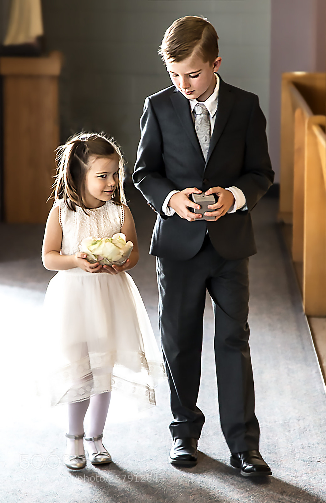 Canon EOS 70D sample photo. Ring bearer & flowergirl photography