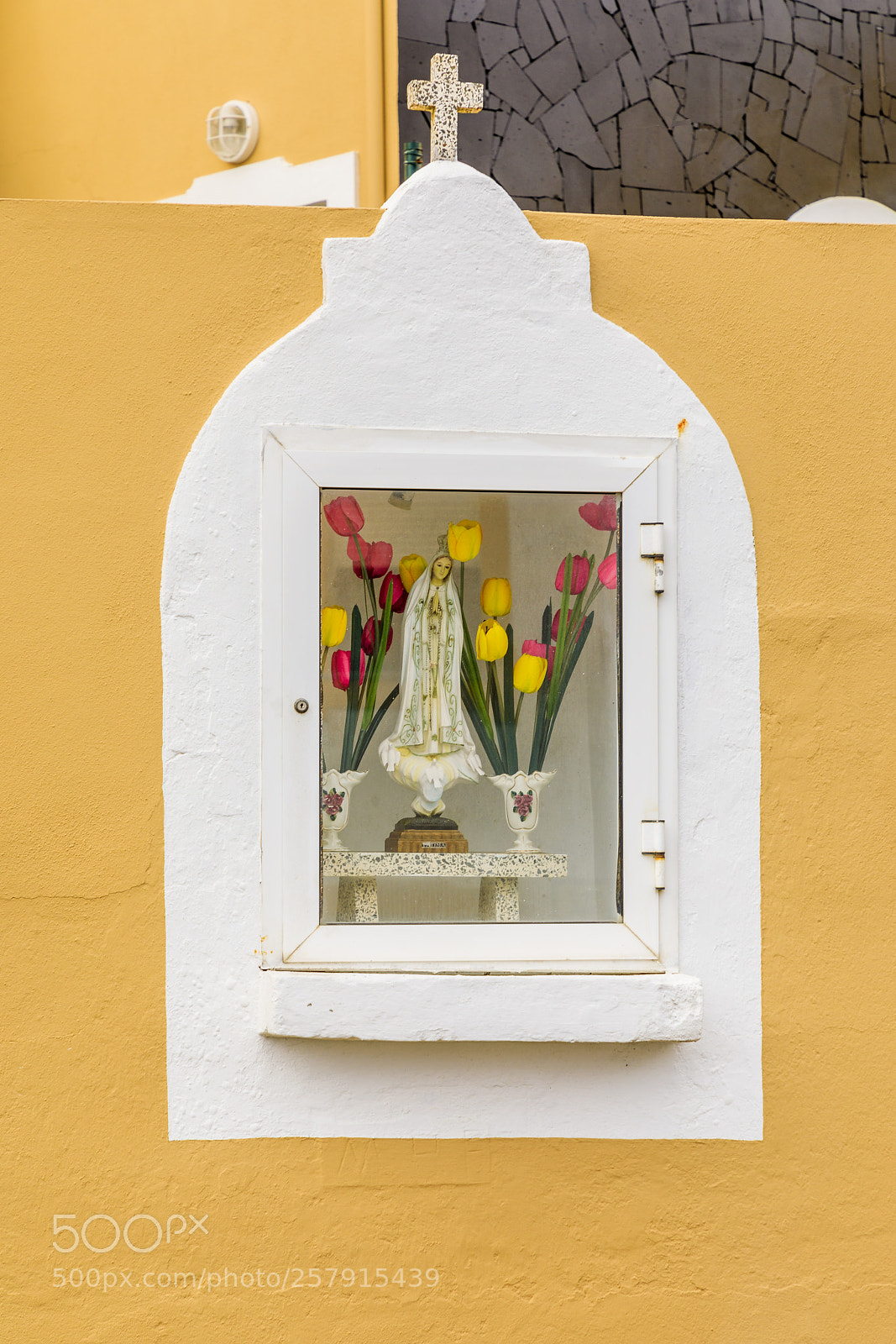 Canon EOS 5D Mark IV sample photo. Açores-terceira-ribeirinha-street shrine photography