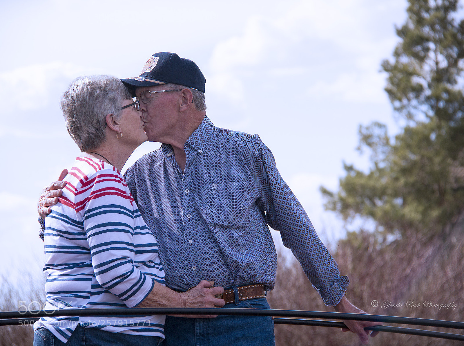 Canon EOS 70D sample photo. J&c on bridge photography