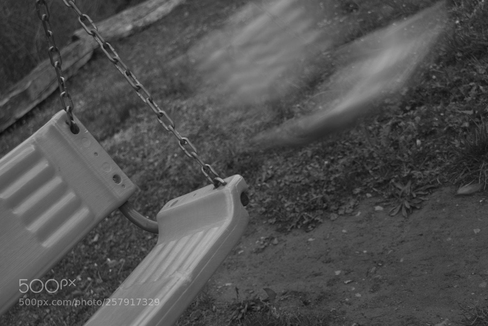 Sony Alpha DSLR-A200 sample photo. Columpio ensayo photography