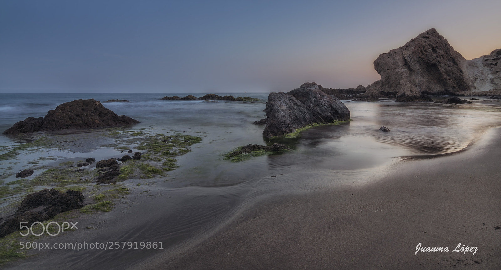 Nikon D750 sample photo. Entre dos luces photography