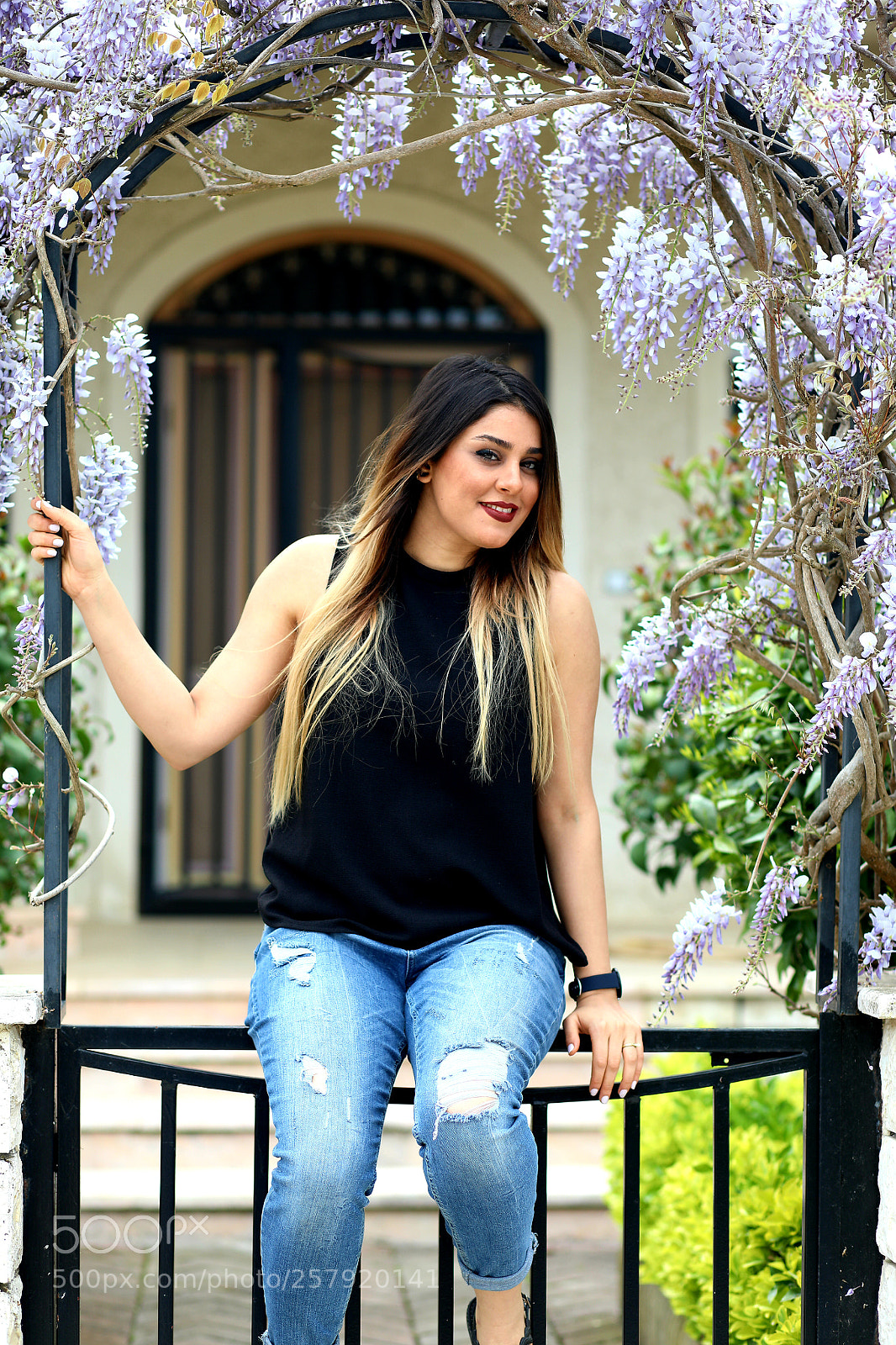 Canon EOS 5D Mark IV sample photo. Smile photography
