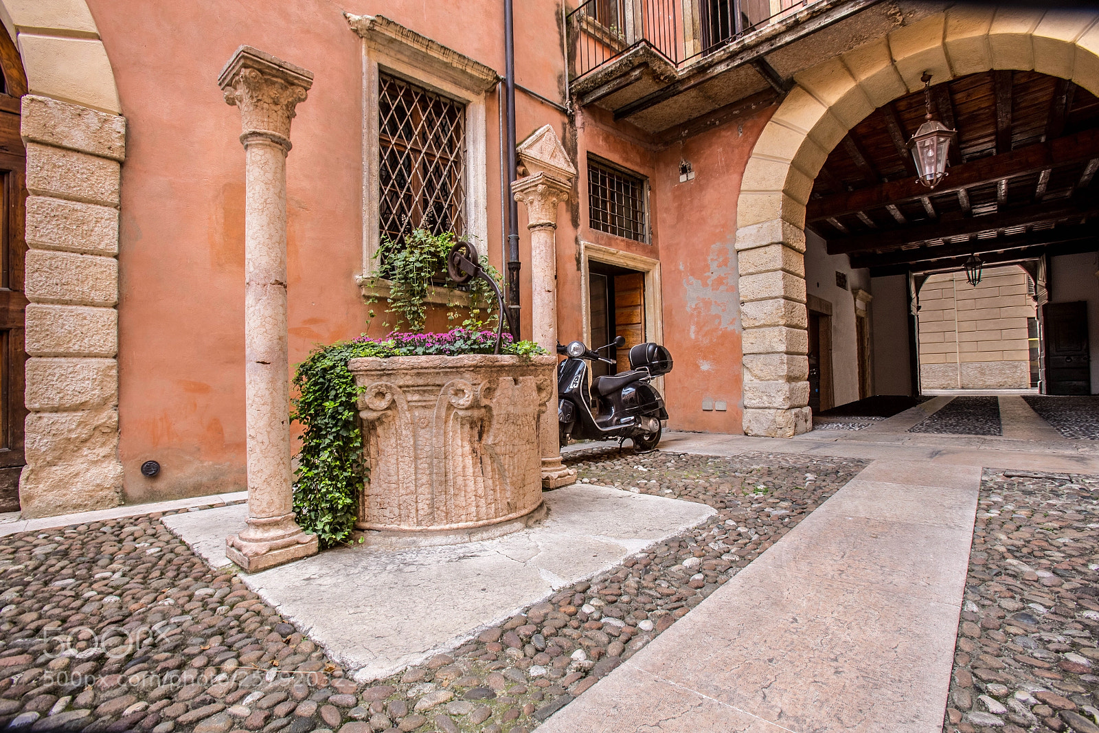 Canon EOS 6D sample photo. The italian style photography