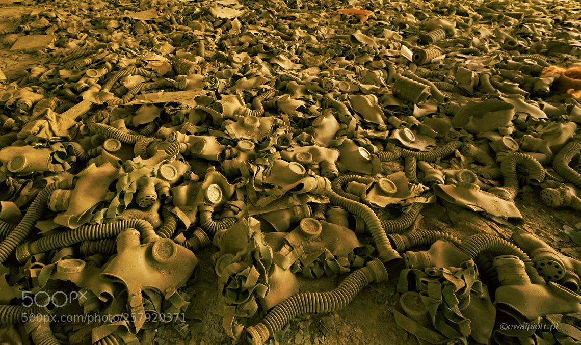 Canon EOS 7D Mark II sample photo. After apocalypse - gas photography