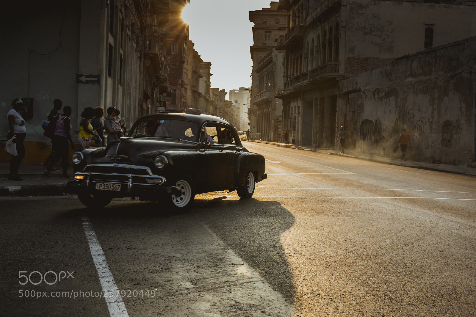 Canon EOS 5D Mark IV sample photo. Cuba cars photography