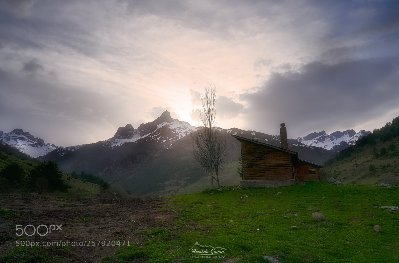 Sony a7R III sample photo. El refugio (the shelter) photography