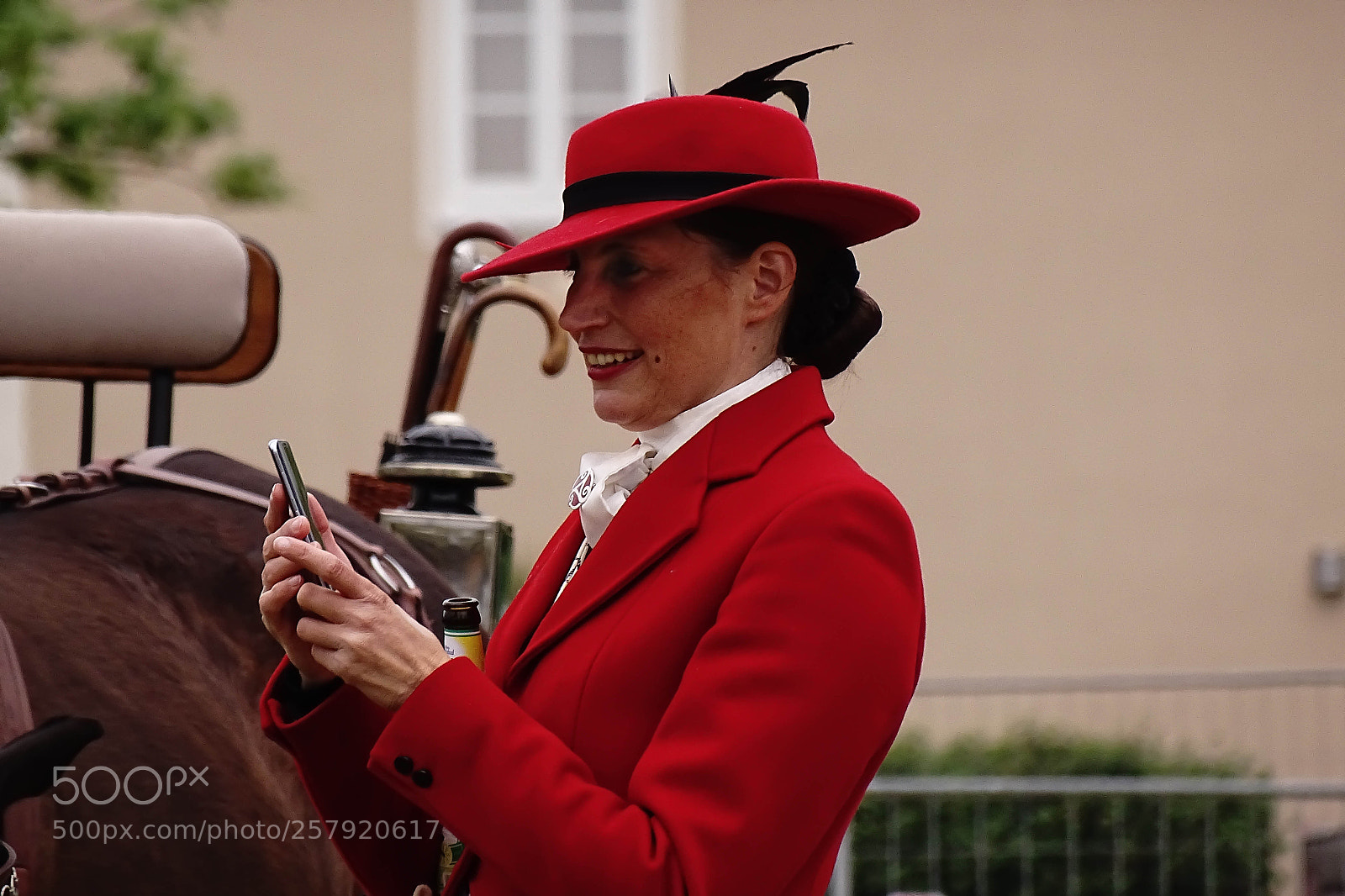 Sony Cyber-shot DSC-HX400V sample photo. Lady in red photography