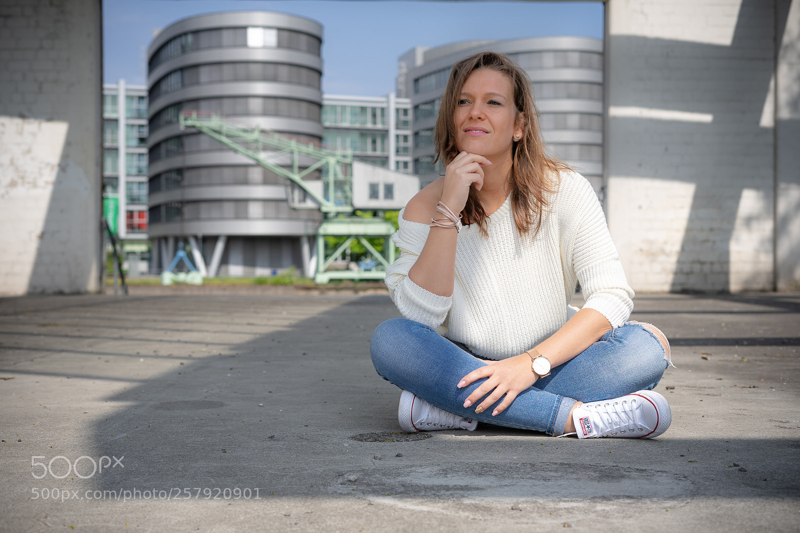 Sony a7 II sample photo. Isa and the window photography