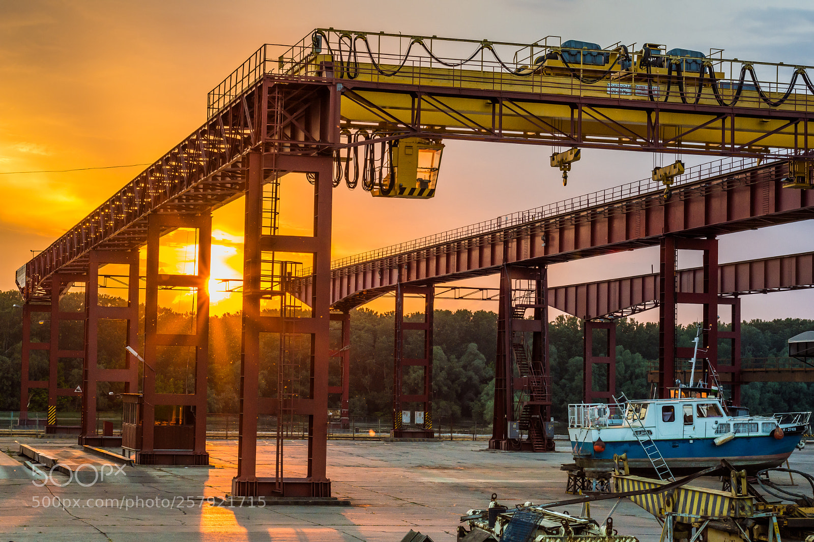 Nikon D7200 sample photo. Sunset in the port photography