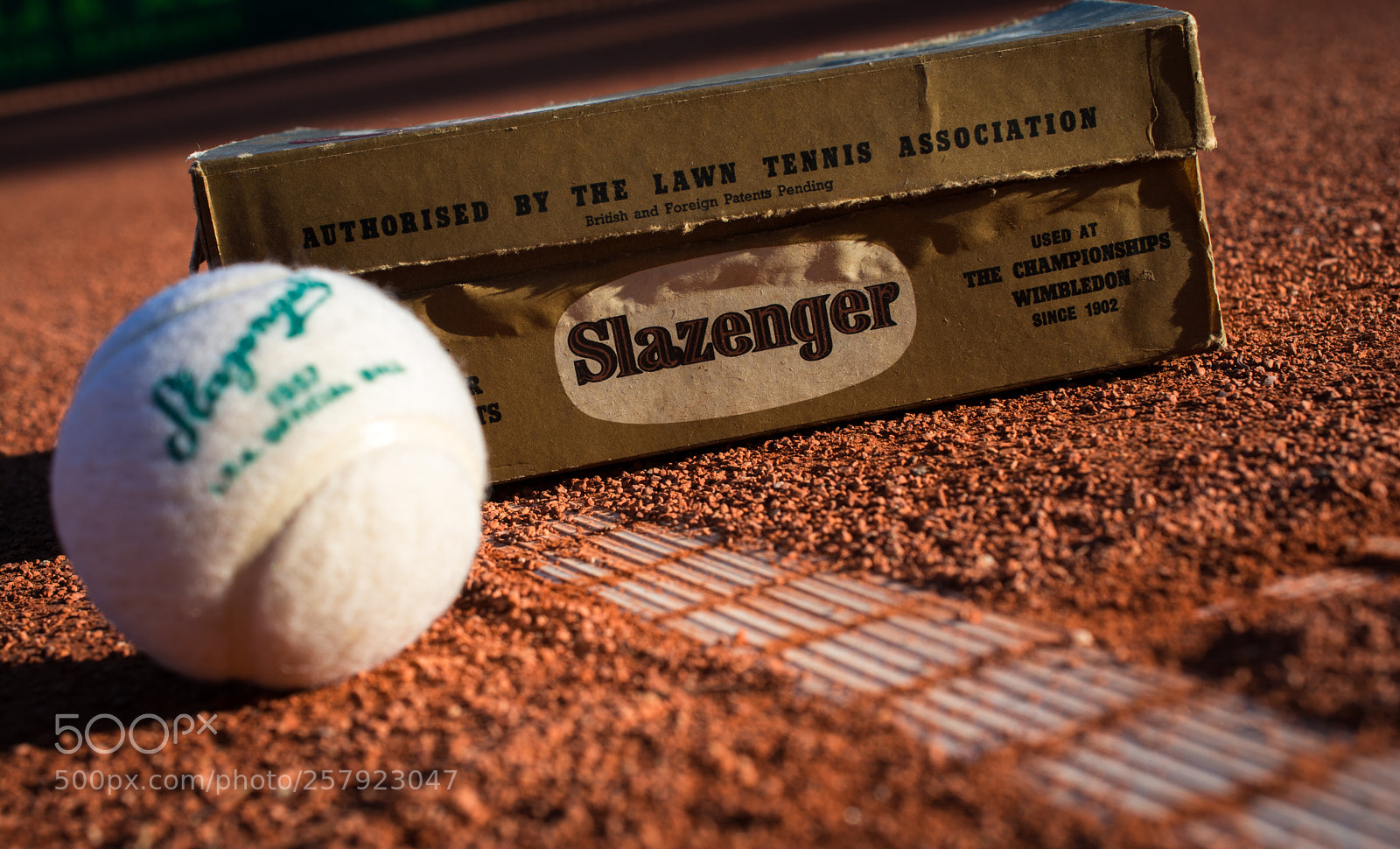 Nikon D5200 sample photo. Very old box photography