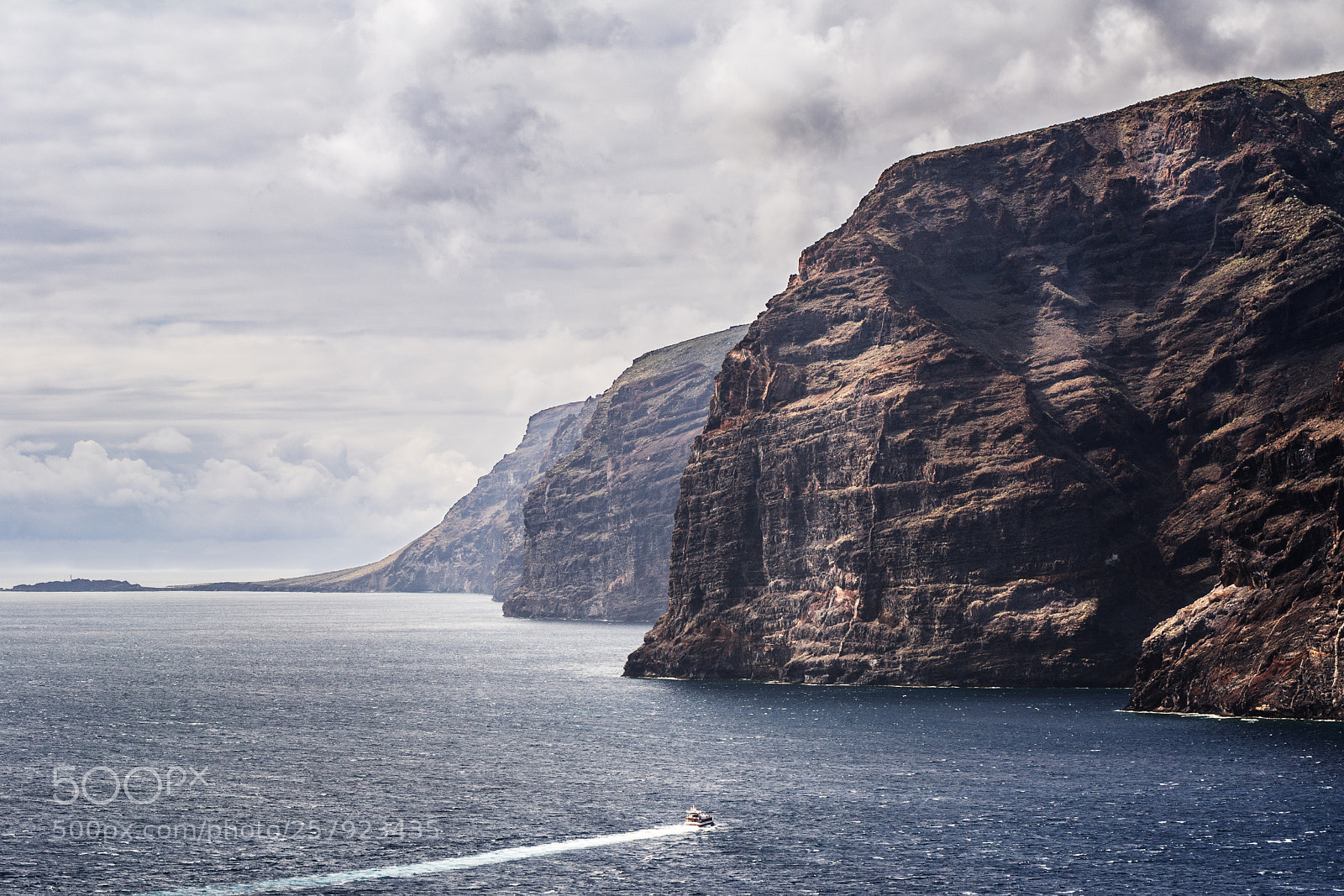 Nikon D7100 sample photo. Los gigantes cliffs photography