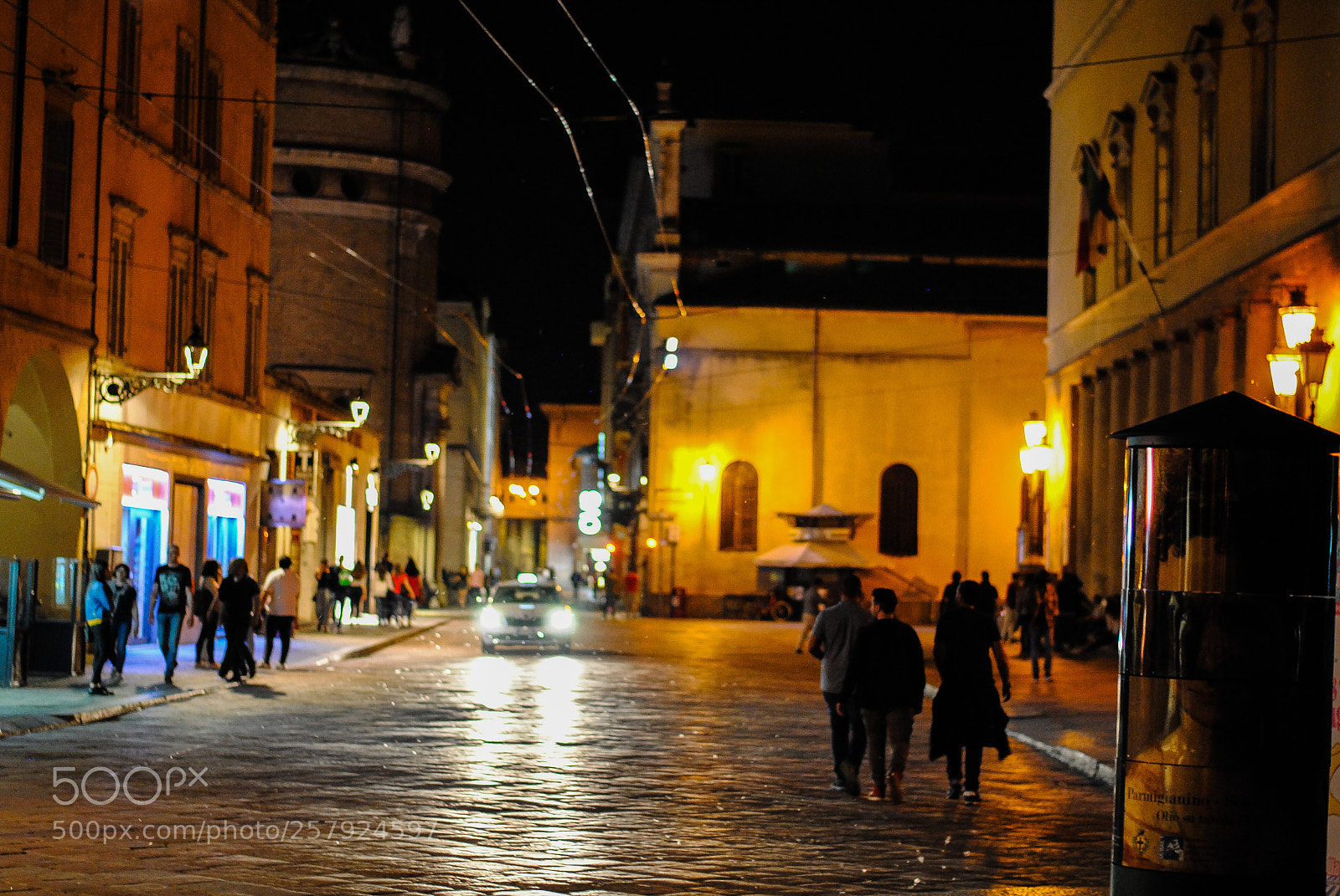 Nikon D3000 sample photo. Parma by night photography