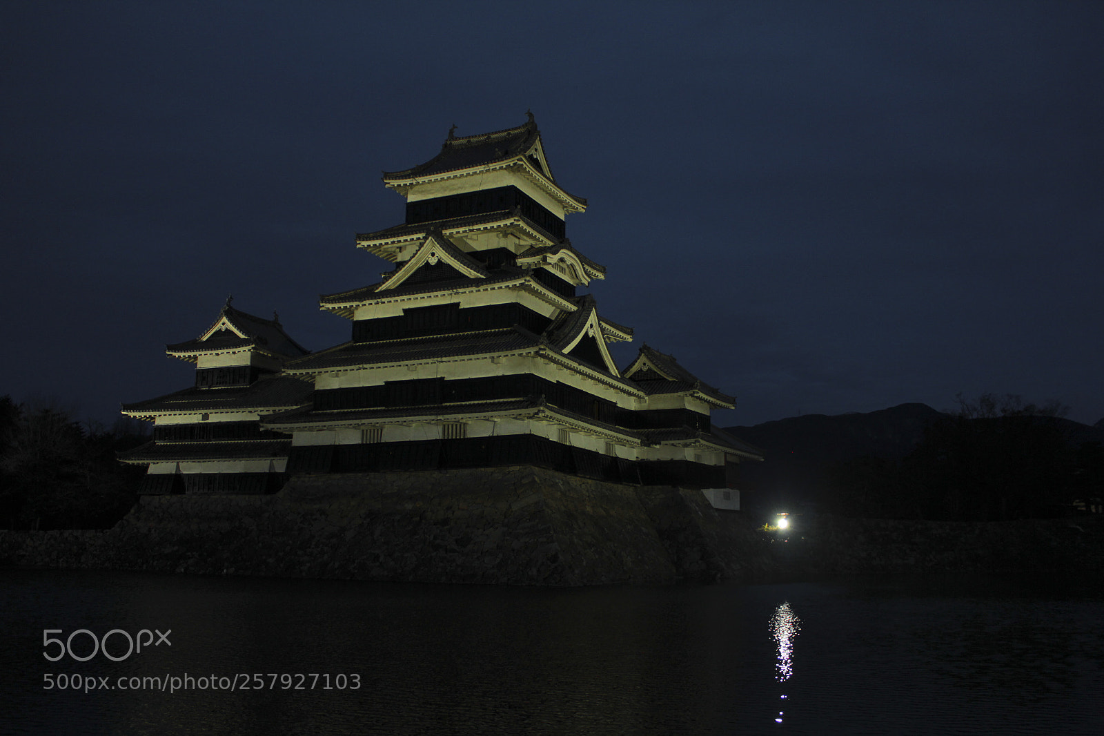 Canon EOS 550D (EOS Rebel T2i / EOS Kiss X4) sample photo. Matsumoto castle 4 photography