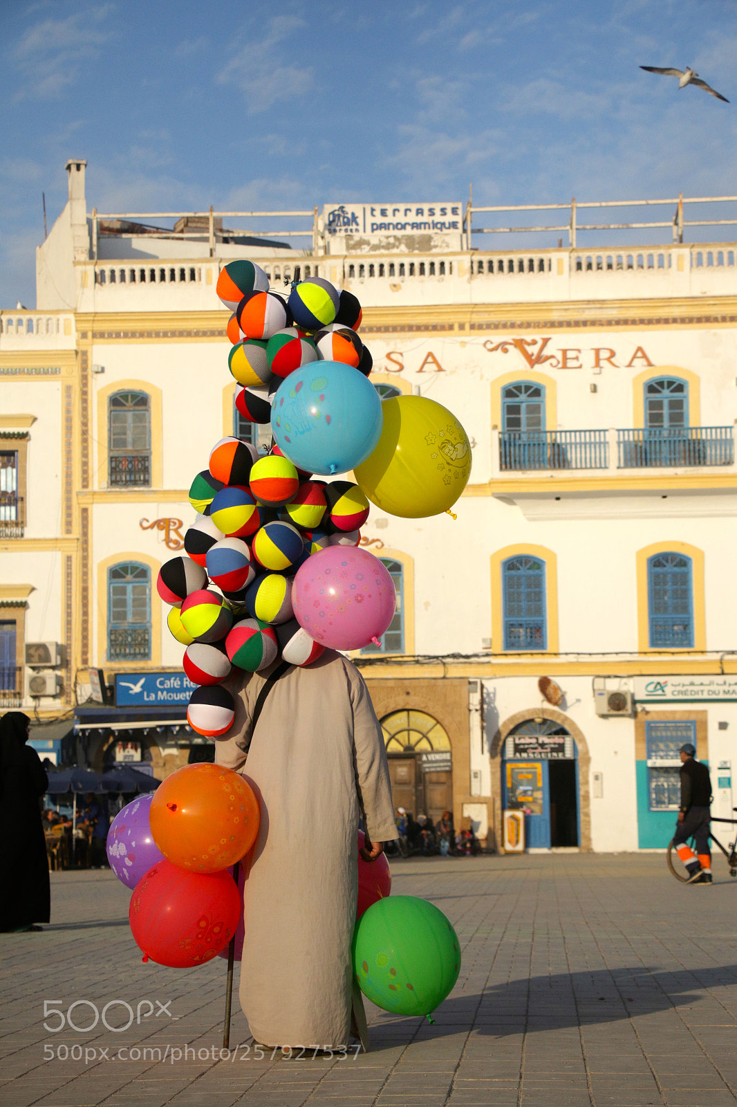 Canon EOS 70D sample photo. Balloon master photography