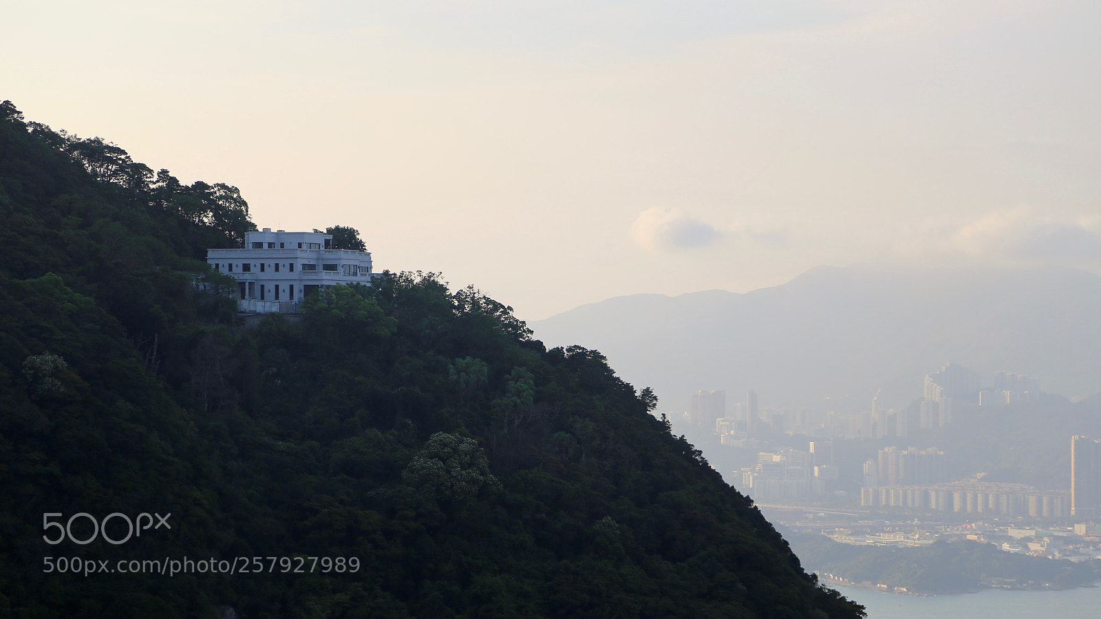 Canon EOS 6D sample photo. Bishop's lodge, victoria peak photography