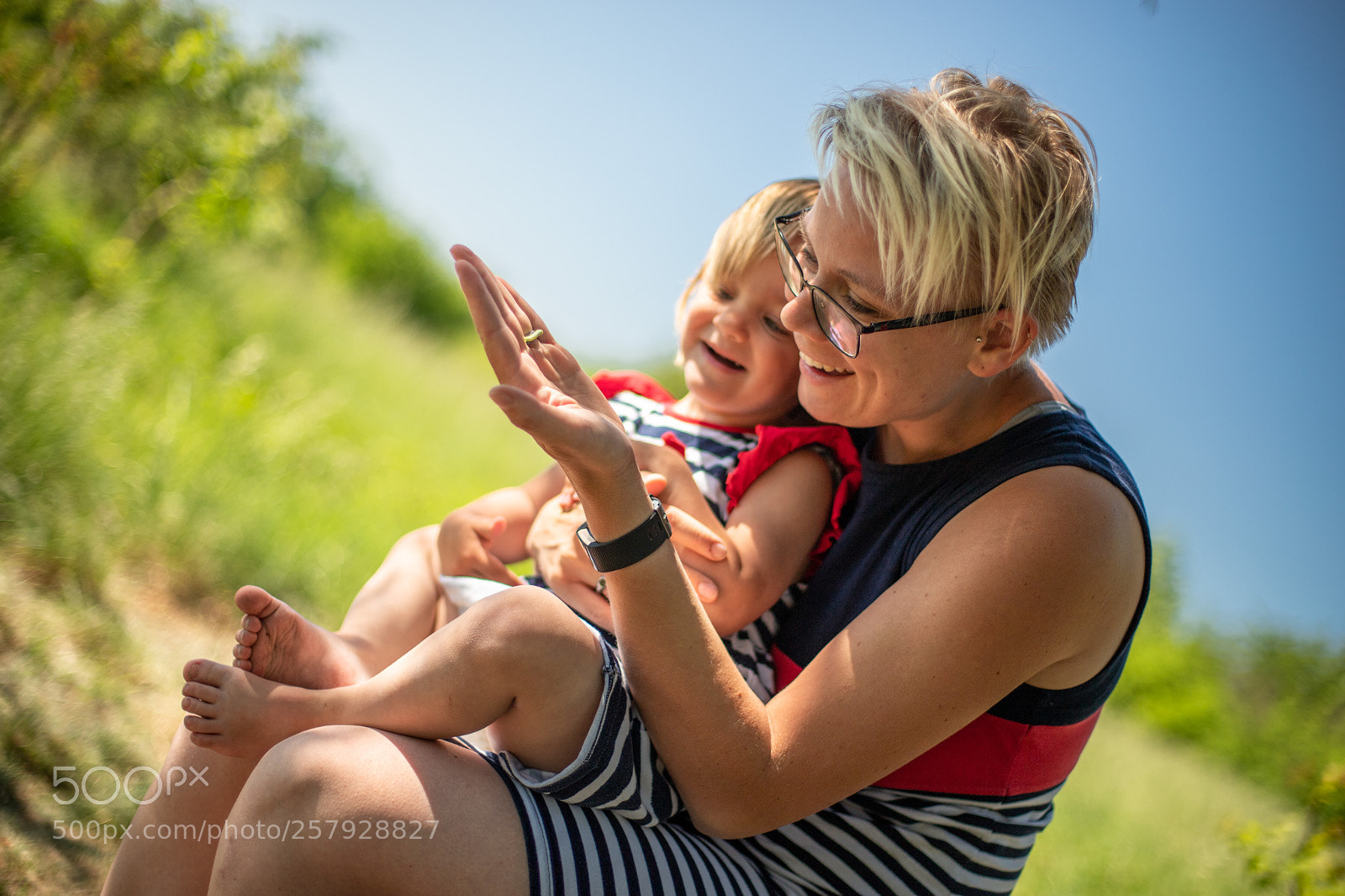 Canon EOS 6D Mark II sample photo. Spring portrait photography