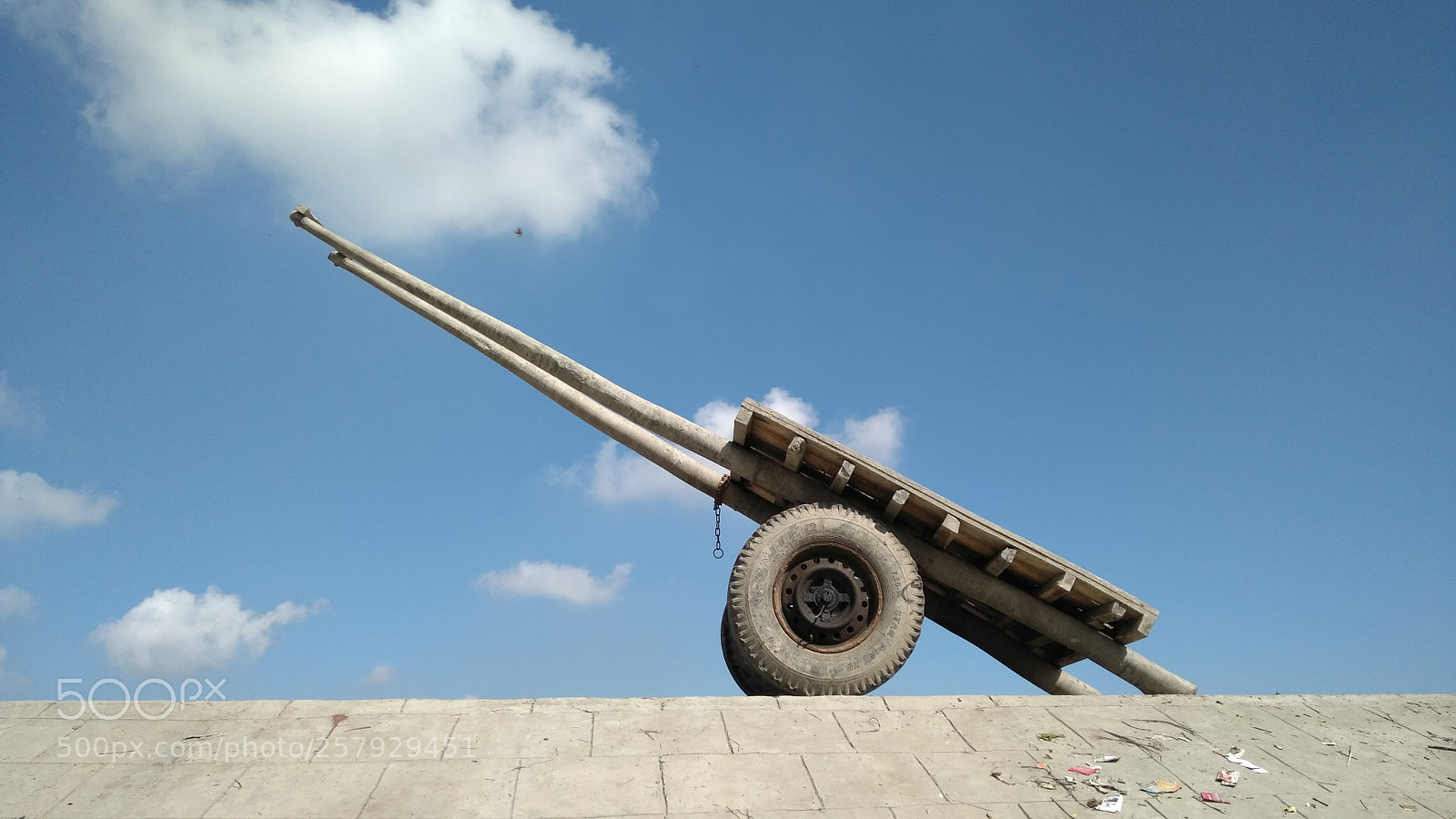 Xiaomi Redmi 4 Pro sample photo. Pulling car photography