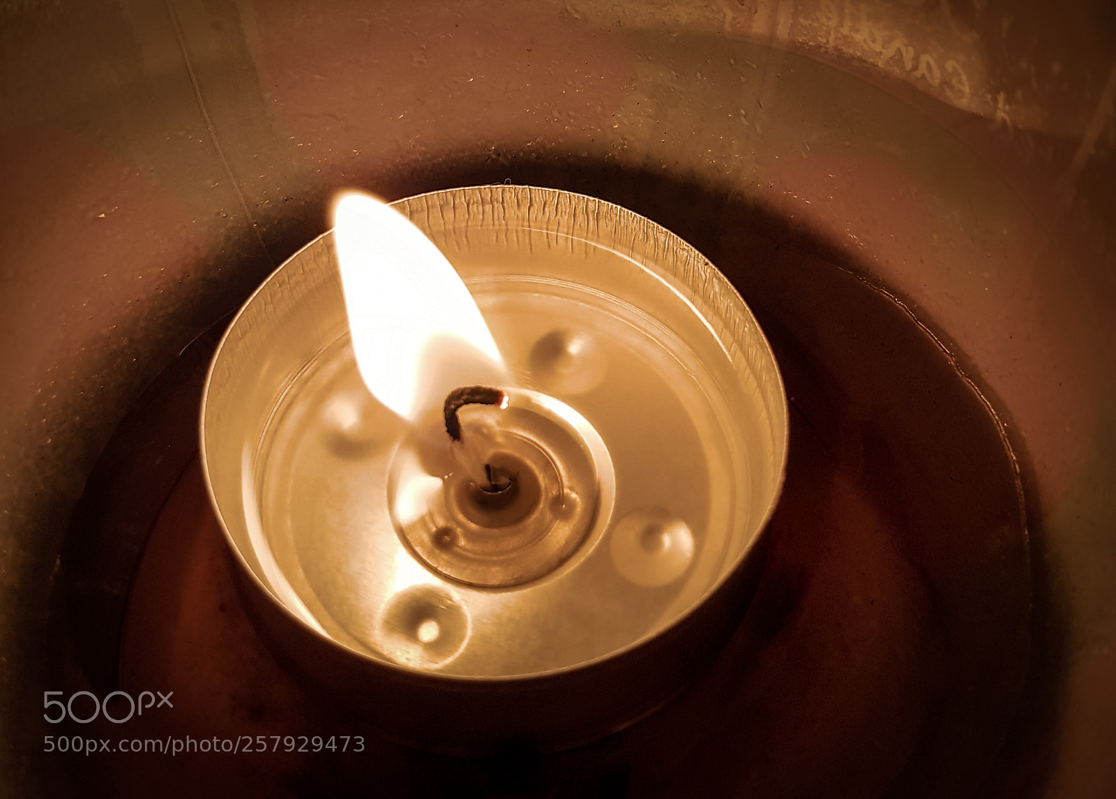 Samsung Galaxy S8 sample photo. Burning candle photography