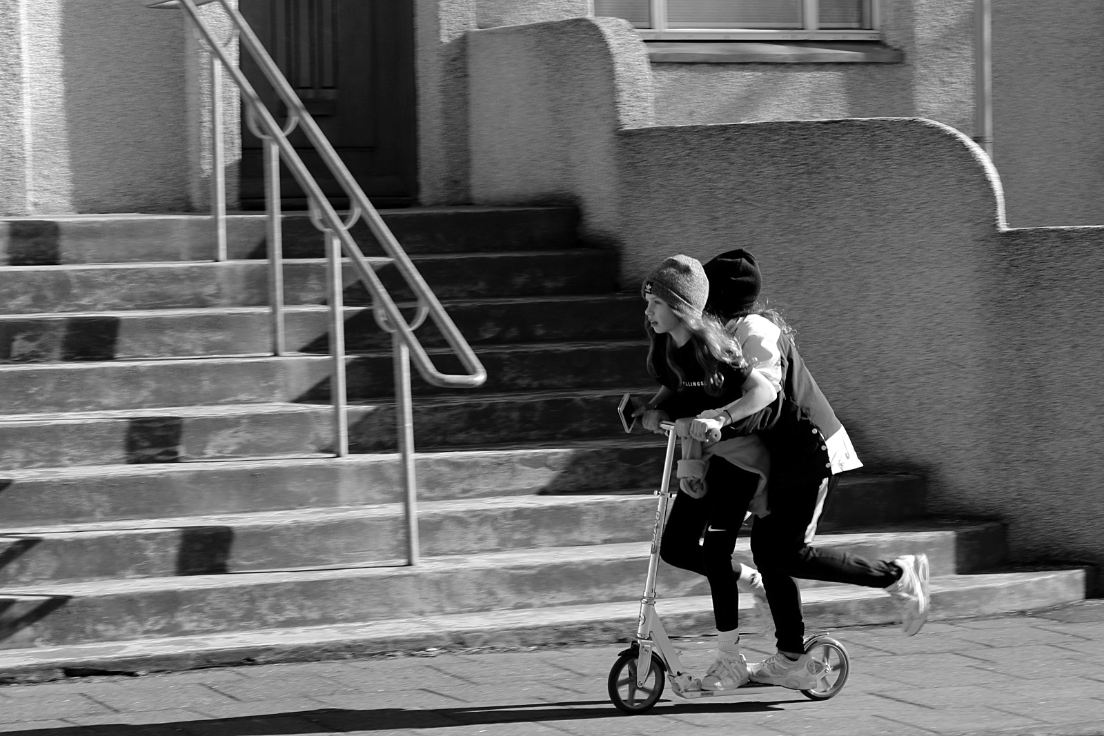Canon EOS 7D Mark II sample photo. Summer in the town photography