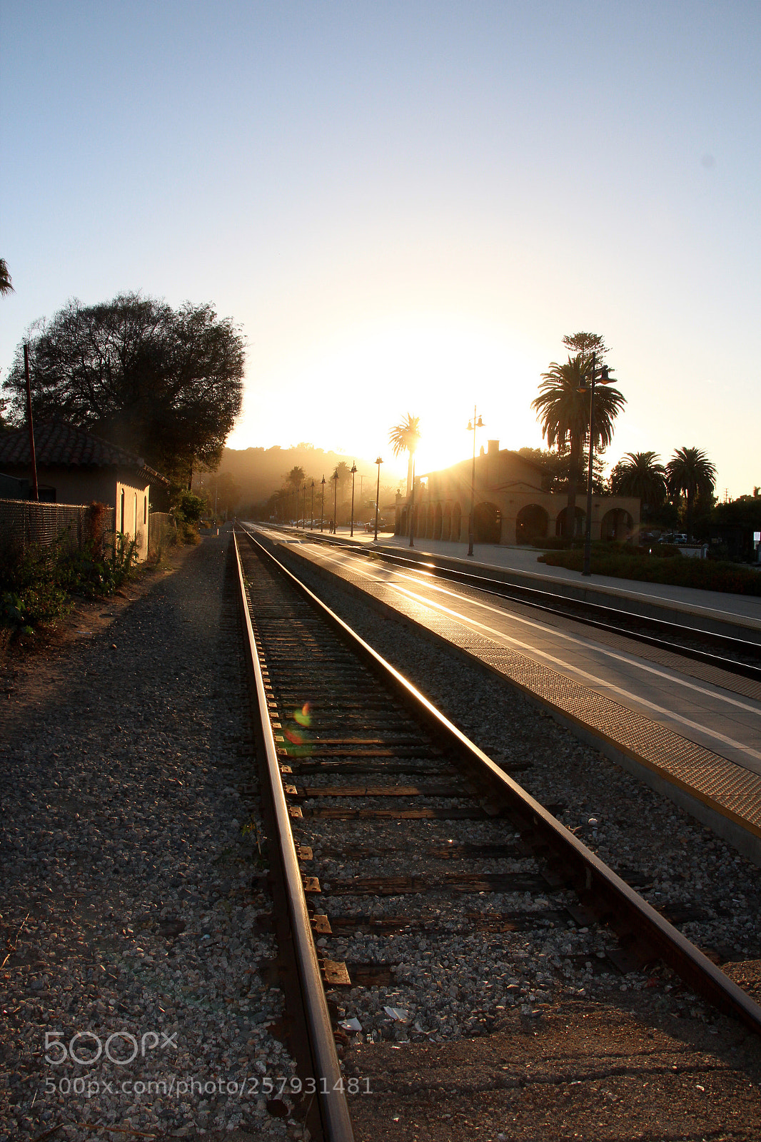 Canon EOS 600D (Rebel EOS T3i / EOS Kiss X5) sample photo. Train track photography