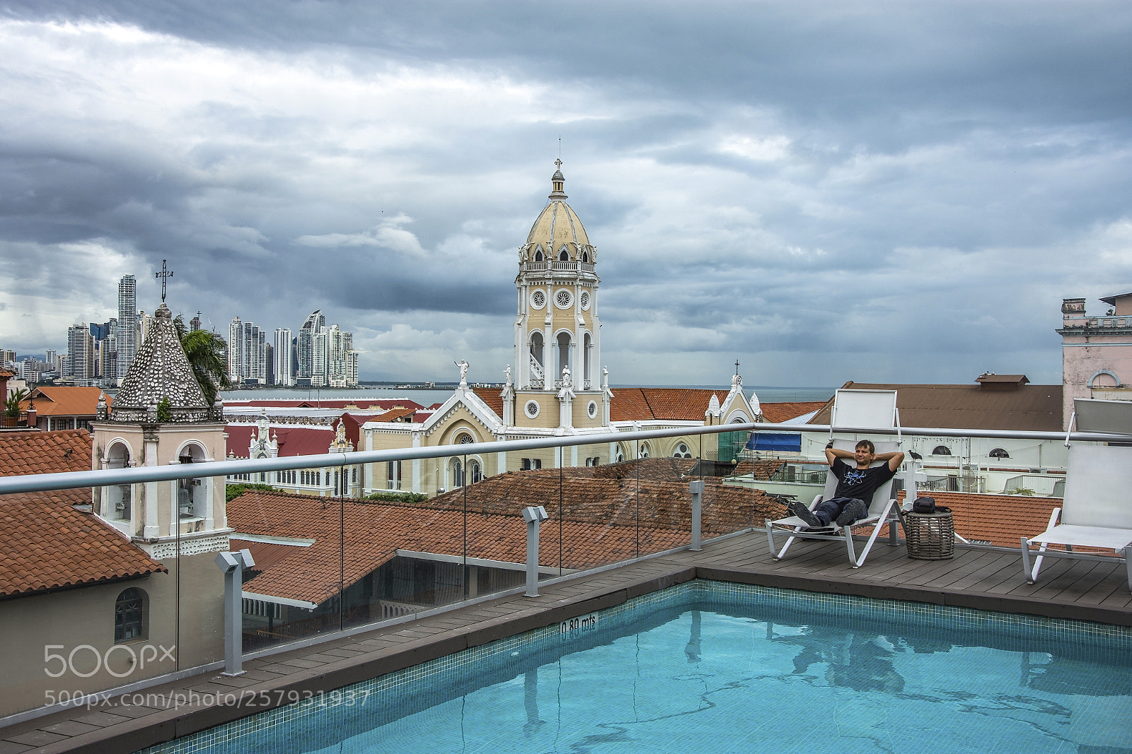 Nikon D7200 sample photo. Swimming pool view of photography