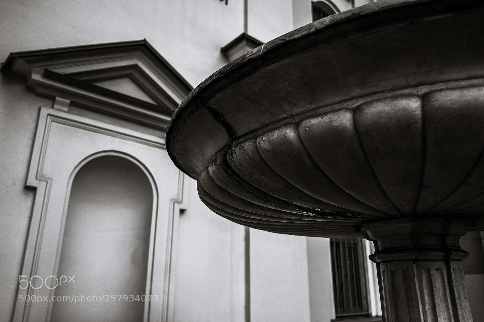 Fujifilm X-Pro1 sample photo. Fountain bowl photography