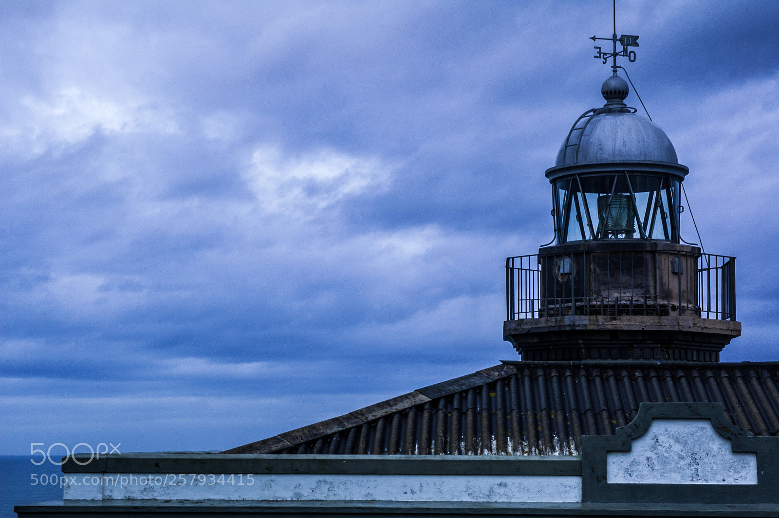 Nikon D50 sample photo. Candás' lighthouse photography