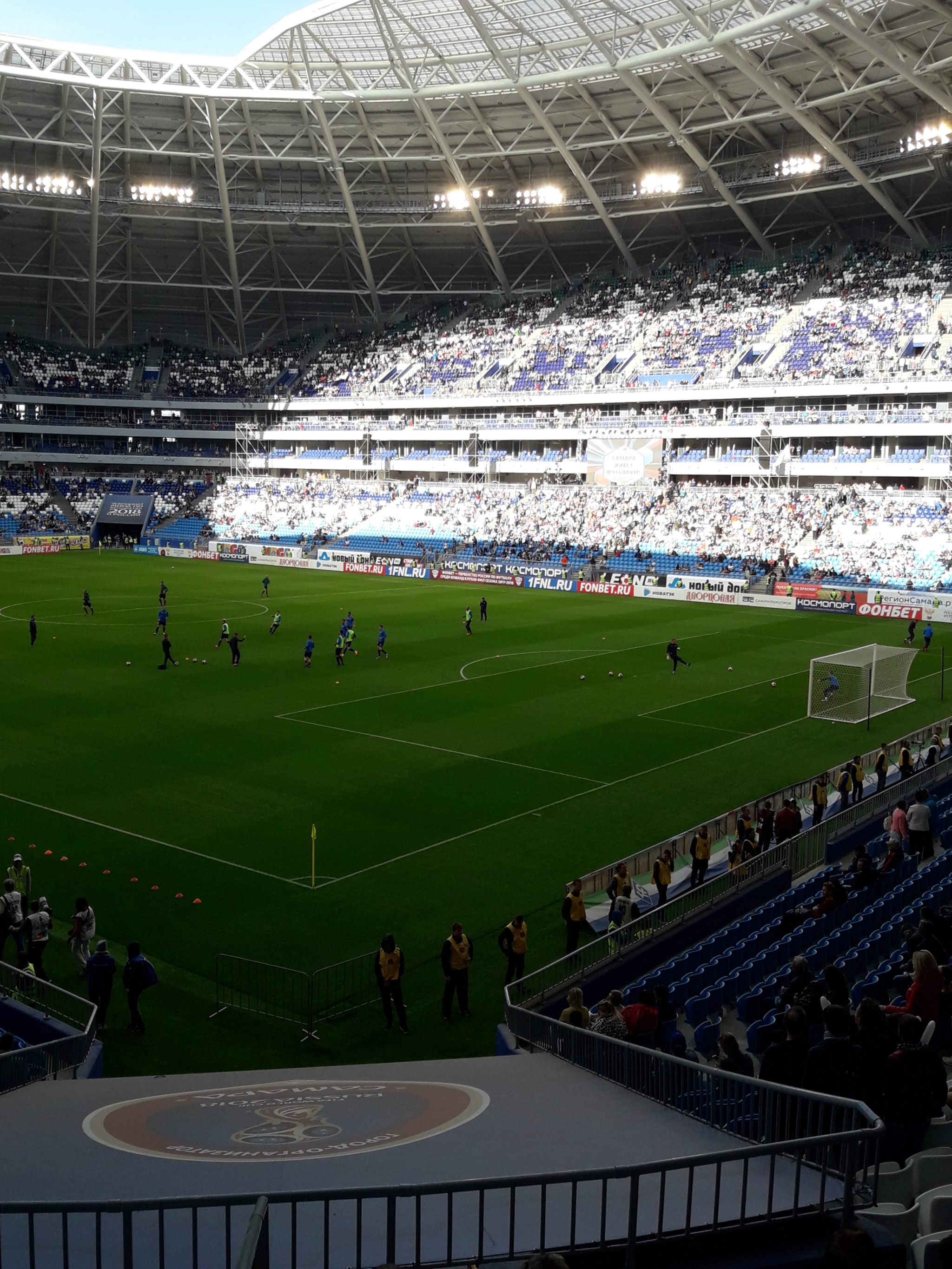 Samsung Galaxy J7 Neo sample photo
