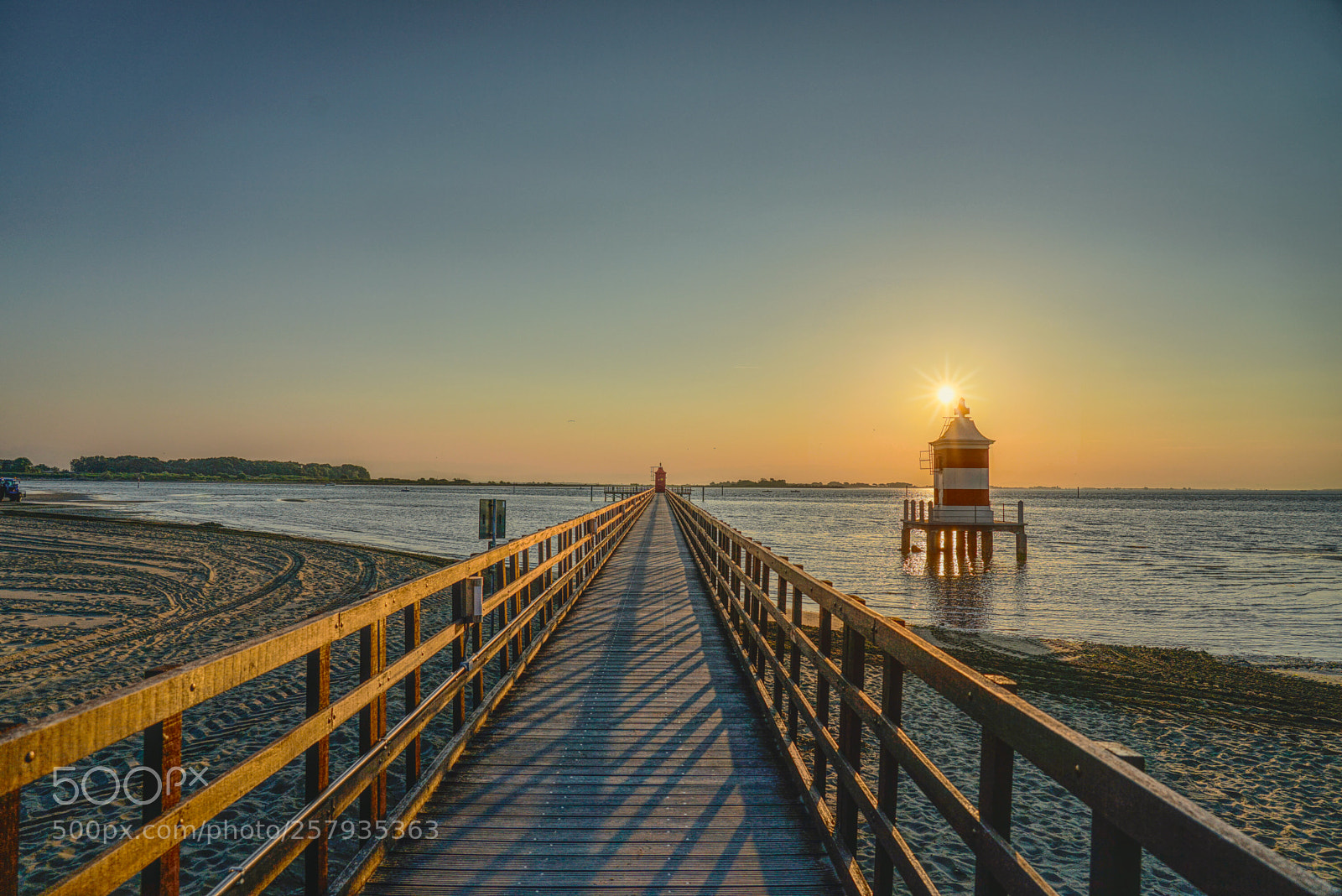 Sony a7 II sample photo. Small lighthouse photography