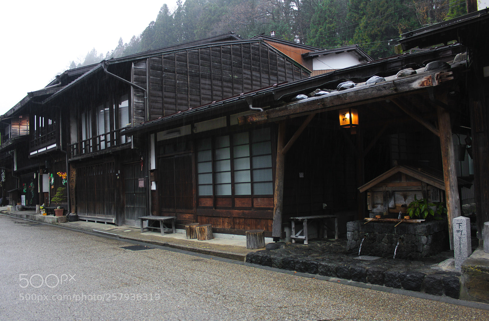 Canon EOS 550D (EOS Rebel T2i / EOS Kiss X4) sample photo. Narai juku photography