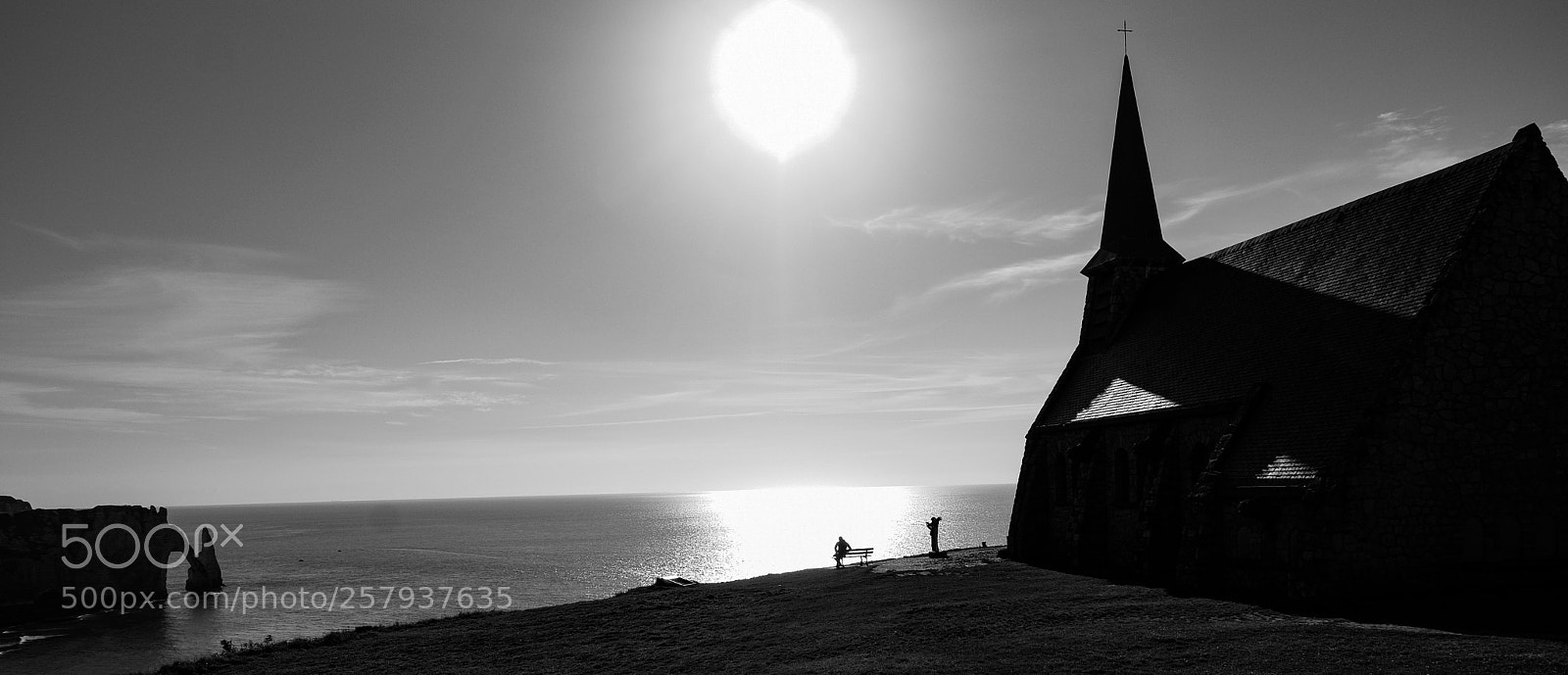 Fujifilm X-T20 sample photo. Êtretat church's photography
