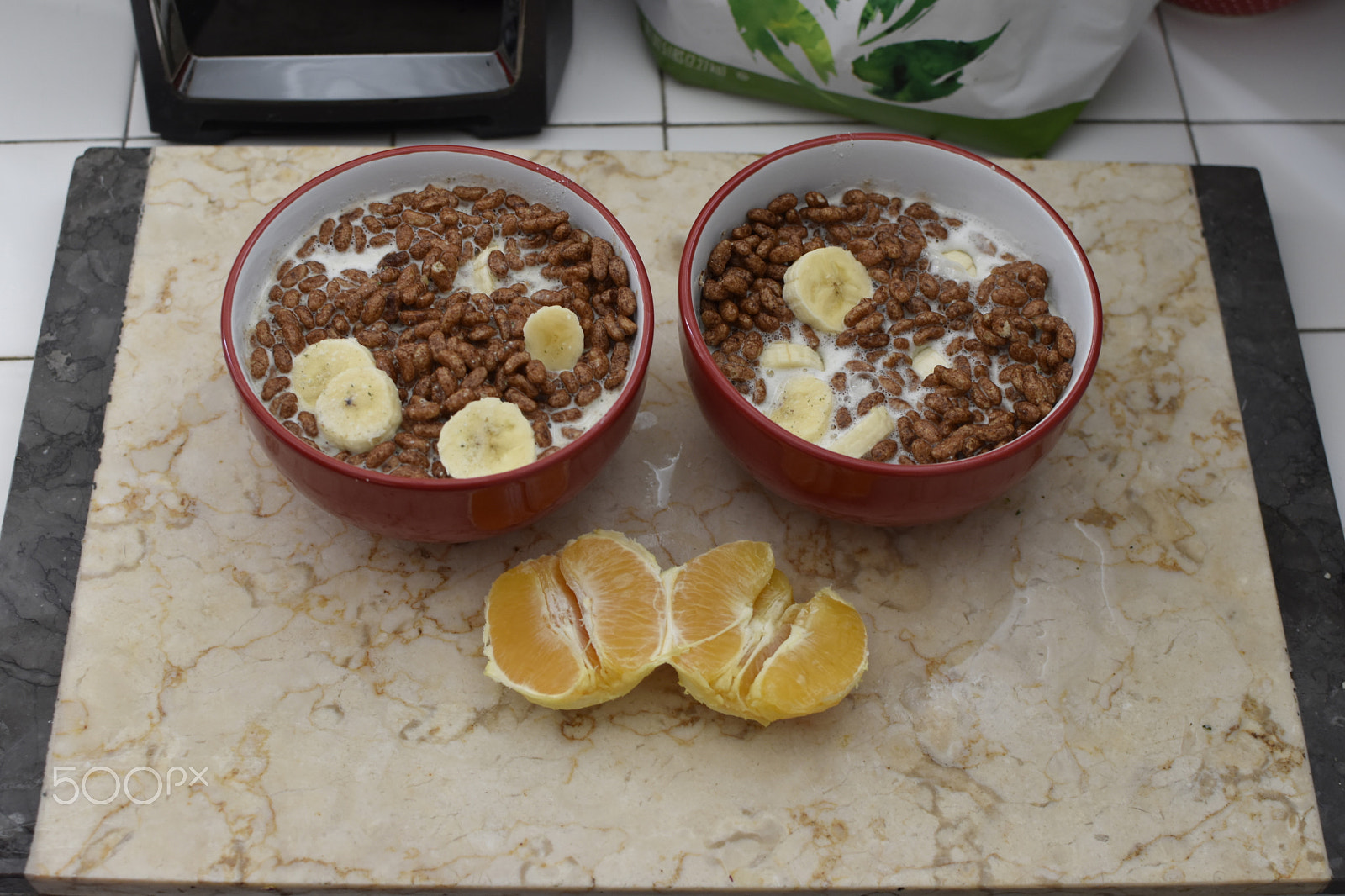 Nikon AF-S DX Nikkor 35mm F1.8G sample photo. Vegan cereal photography