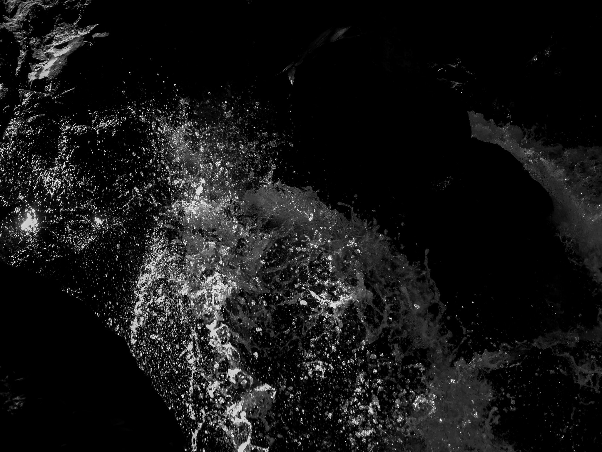 Panasonic Lumix DMC-GH2 sample photo. Splash photography