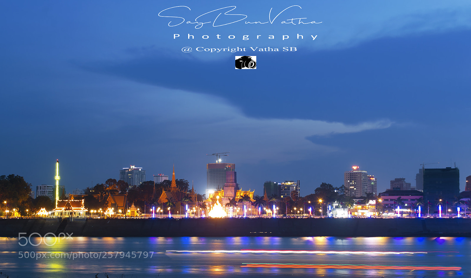 Nikon D3100 sample photo. Cambodia royal  palace. photography