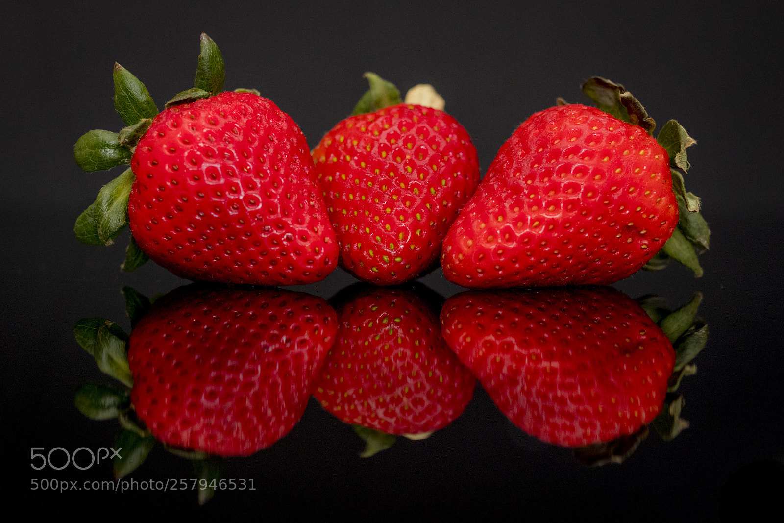 Canon EOS 80D sample photo. Strawberries photography