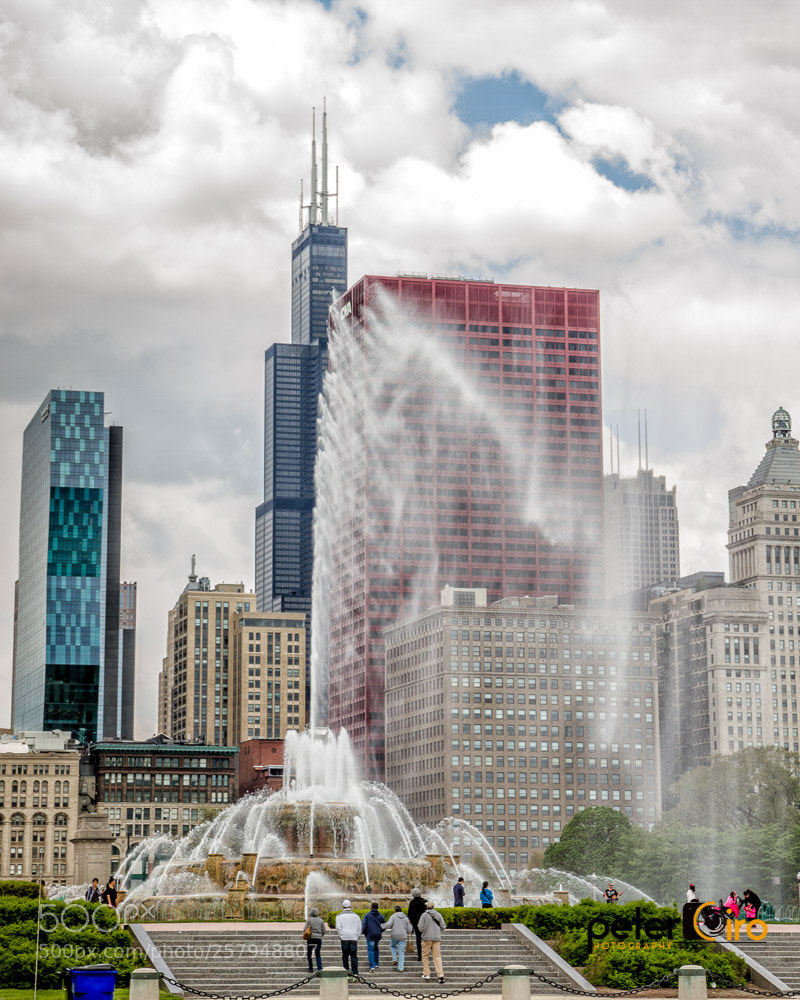 Canon EOS 7D sample photo. Buckingham fountain w chicago photography