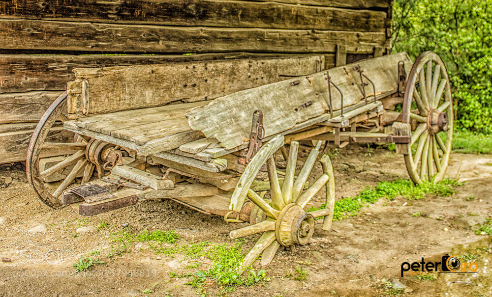 Canon EOS 600D (Rebel EOS T3i / EOS Kiss X5) sample photo. Old wagon at cades photography