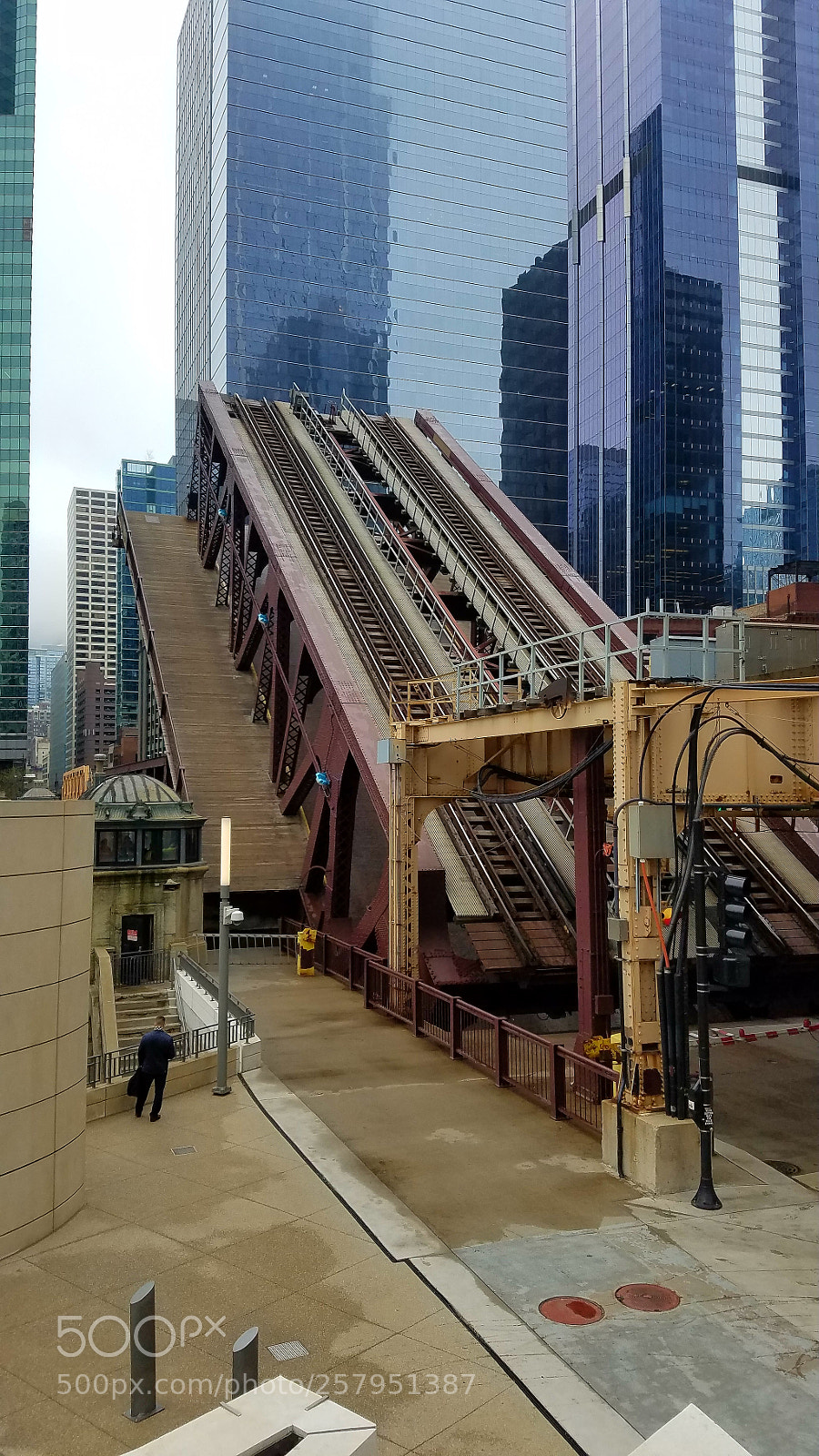 Samsung Galaxy S7 sample photo. The city photography